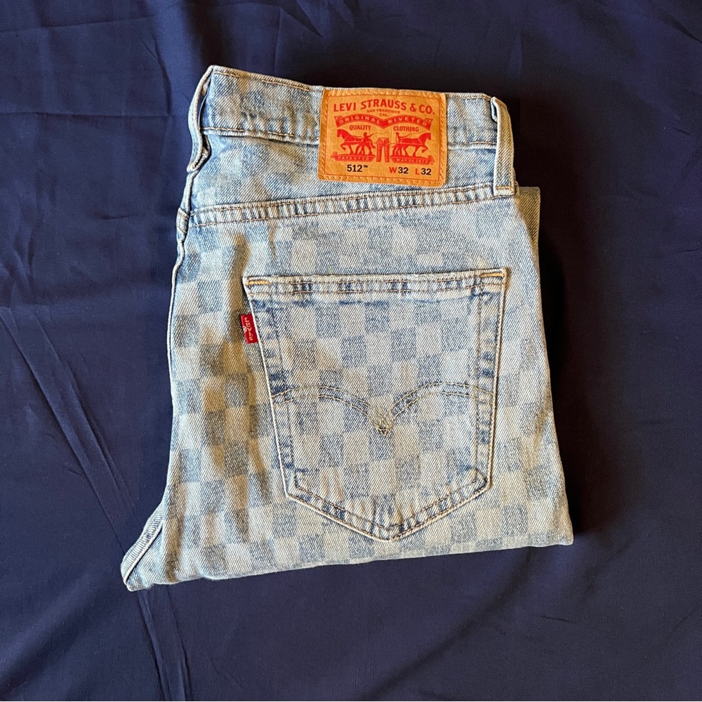 Levi’s Slim Fit 512 Jeans